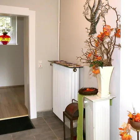 Stilvolle Ferienwohnung Mit Garten In Bad Pyrmont バート・ピルモント